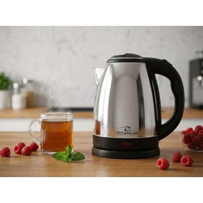 18. RORAIMA 1,8 L SILBER TITAN-WASSERWASSERKOCHER TKK102S