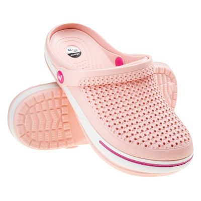 3. Martes Jeremi W 92800354633 Flip-Flops