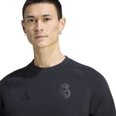 4. Adidas Real Madrid Tiro Reise-Sweatshirt KC7807