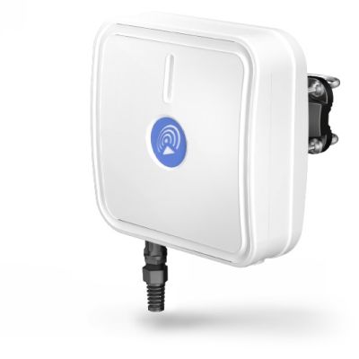 7. QuWireless QuMax Antenne – Richtantenne PoE/LAN, 14 dBi