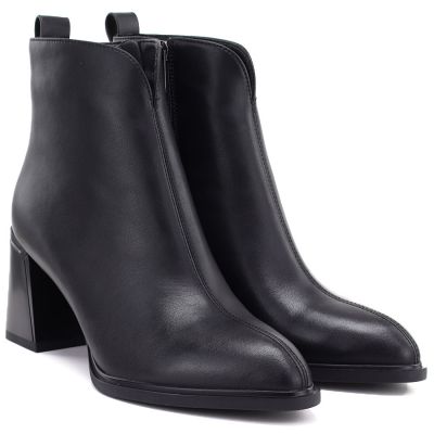 4. Schwarze Damen-Ankle-Boots aus Leder mit hohem Absatz, Modell Vinceza 67057