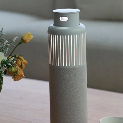 7. HiFuture Wedge Bluetooth-Lautsprecher - Silber und Weiß