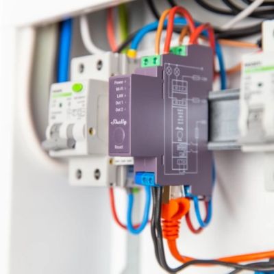 2. Shelly Pro 2 - 2-Kanal-WLAN-Controller