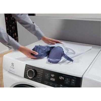 10. ELECTROLUX M5WPWB01 Wäschesäcke