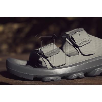 6. Birkenstock Mogami Terra Stealth 2-Riemen Flip-Flops 1029595