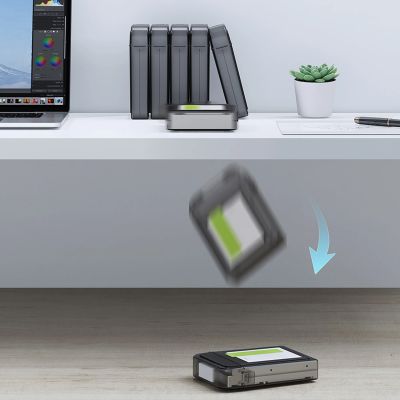 4. Orico PPH-25 Schutzhülle 2,5" Diskbox - halbtransparent, grau