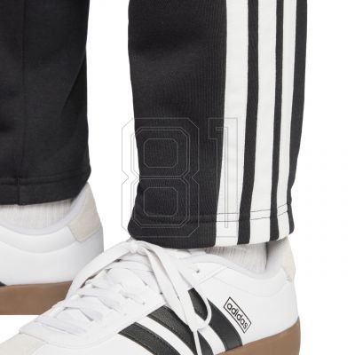 6. adidas Essentials 3-Streifen Fleece M JD1854 Hose