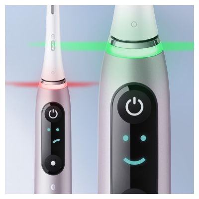 52. Oral-B iO Series 9 Zahnbürste mit Rosenquarz-Finish
