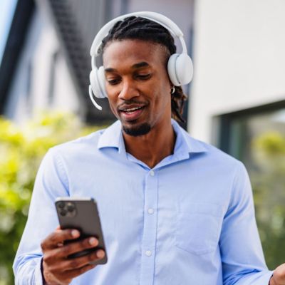 4. Logitech Zone Wireless 2 ES Headset mit Kabel- und Kabelanschluss, Kopfbügel, Anruf-/Musikfunktion, USB Typ-C, Bluetooth, Weiß