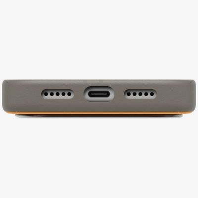 5. Uniq Lyden DS Magclick Ladehülle für iPhone 18 Pro / 17 Pro – Hellorange