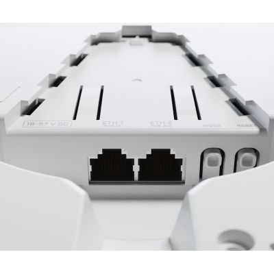 4. WLAN-Router 4 Mikrotik cAP XL ac (RBcAPGi-5acD2nD-XL) 2,4 GHz (2x2)/5 GHz (2x2) 2p