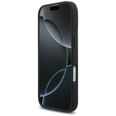 5. BMW M Quilted Logo MagSafe Case für iPhone 17 – Schwarz