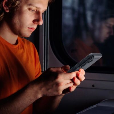 13. Spigen Rugged Armor Schutzhülle für Samsung Galaxy A37 5G – Schwarz