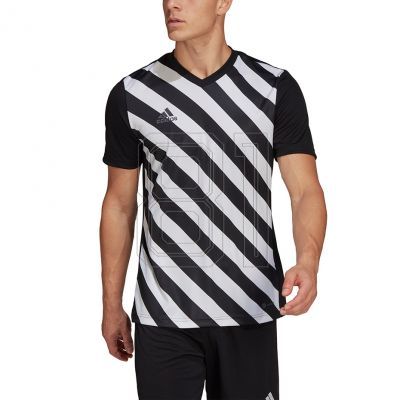 6. T-shirt adidas Entrada 22 Graphic Jersey M HF0126
