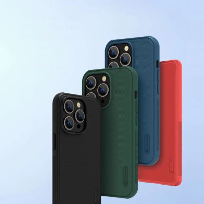 7. Nillkin Super Frosted Shield Pro Hülle für iPhone 14 Pro Max Rückseite blau