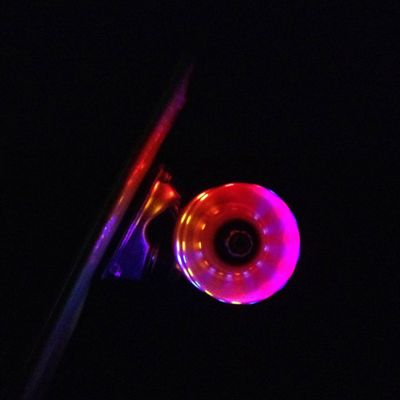 8. Plastik-Skateboard 22" Led Enero blau 1007366