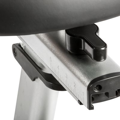 8. FLOW FITNESS PERFORM B5S TRAINERRAD