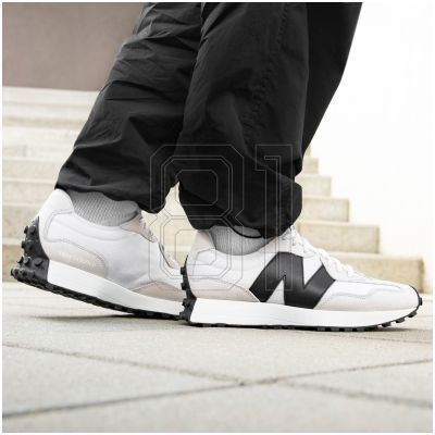 3. New Balance 327 M MS327CWB Schuhe