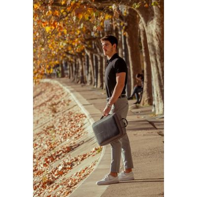 8. XD DESIGN DIEBSTAHLSICHERER RUCKSACK BOBBY BIZZ 2.0 GRAU P/N: P705.922