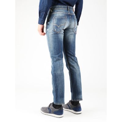 2. Guess Ventura Jeans M21078D4G01 MARK