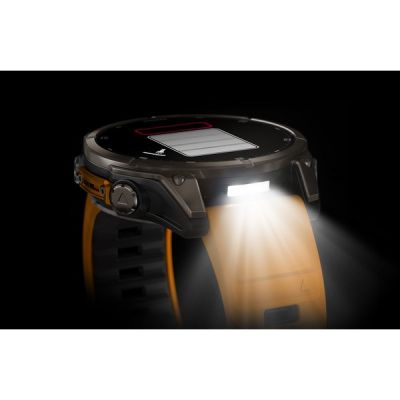 9. Garmin Fenix 8 47 mm AMOLED – Saphir-Titan