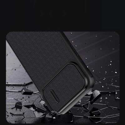 8. Nillkin Textured S Case iPhone 14 Plus Panzerhülle mit Kameraabdeckung grün