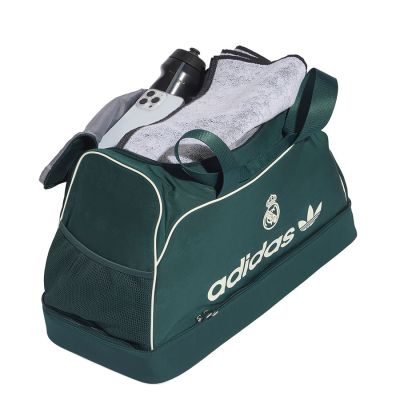 4. adidas Real Madrid Ori Fußballtasche KS8130