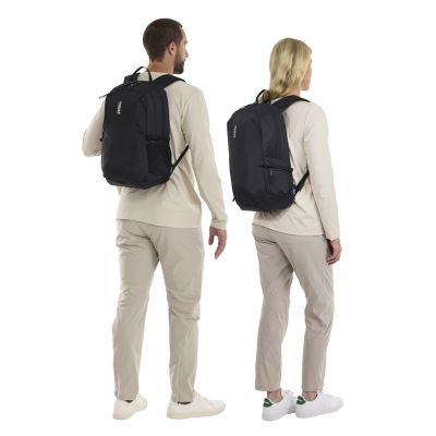 12. Thule EnRoute TEBP5116 – Schwarzer Rucksack, schwarzer Nylon-Reiserucksack