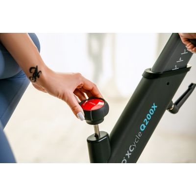 90. OVICX Q200X magnetisches Heimtrainer-Fahrrad mit 15,6" TFT-Touchscreen, WIFI, Bluetooth und App