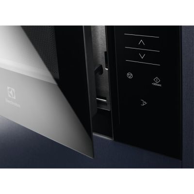 3. Mikrowellenherd ELECTROLUX KMFE172TEX