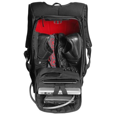 4. OGIO MOTORRAD-RUCKSACK NO DRAG MACH 3 SCHWARZ P/N: 123007_36