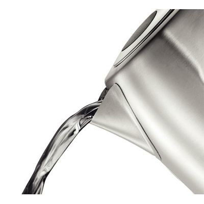 4. RUSSELL HOBBS 26300-70 Wasserkocher