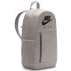 2. Nike Elemental Rucksack BA6032-009