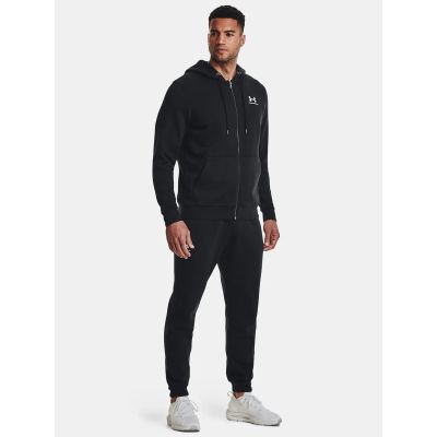 5. Under Armour M 1373881-001 Sweatshirt