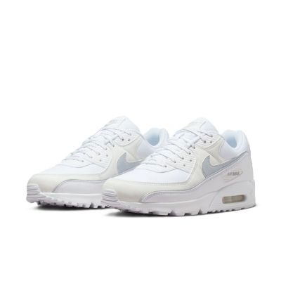 3. Nike Air Max 90 Premium HV4517-100 Schuhe