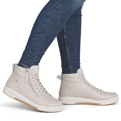 6. Rieker W0164-60 bequeme beige Damen-Lederstiefeletten