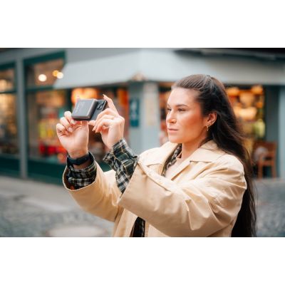 8. Verbatim Charge 'n' Go Lithium-Polymer-Akku (LiPo) 10000 mAh, kabellos aufladbar, Grau