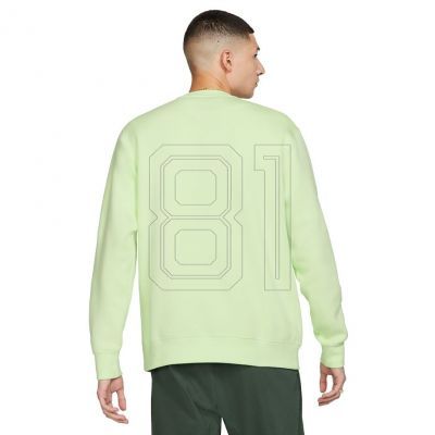 7. Nike Sportswear Club M BV2662 383 Sweatshirt