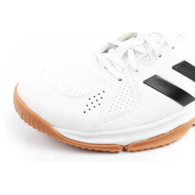 6. Adidas Court Flight leichte Hallenvolleyballschuhe
