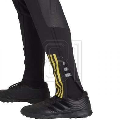 9. adidas Tiro 23 Wettkampftrainingshose M HU1317