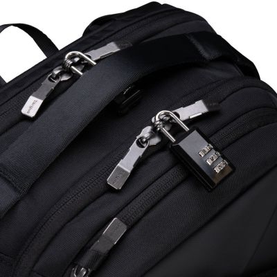 15. Targus | Pro-Tek Tech | Passend für Größen bis 40 cm | Rucksack | Schultergurt | Schwarz