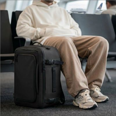 14. Tech-Protect Defender S50 Rucksack für Ryanair & Wizzar, 20 l Laptop, Schwarz