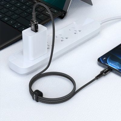 4. Acefast Kabel MFI USB - Lightning 1,2m, 2,4A schwarz (C1-02 schwarz)