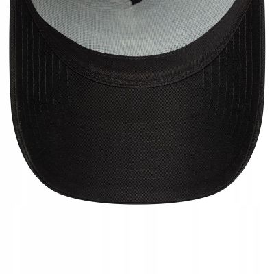 5. New Era 9FORTY NBA Essential Chicago Bulls E-Frame Black Cap - 60675532