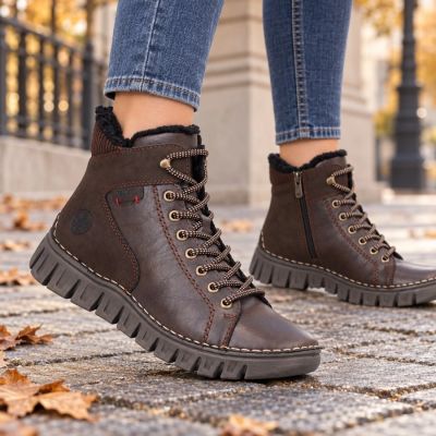 8. Komfortable Damenstiefeletten in Schokoladenbraun Rieker 57512-25