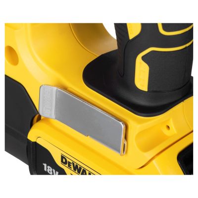 3. DEWALT DCK305P3T Elektrowerkzeug-Kombinationsset (DCF887+DCH273+DCG405)