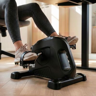 8. VIRTUFIT V3 CHAIR BIKE / FAHRRADTRAINER MIT GRIFF UND COMPUTER