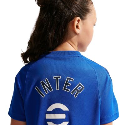 5. Nike Inter Mailand Strike Kinder-T-Shirt Blau IR0095 439