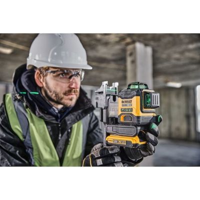 3. DeWALT DCLE34031N-XJ Selbstnivellierender Laser