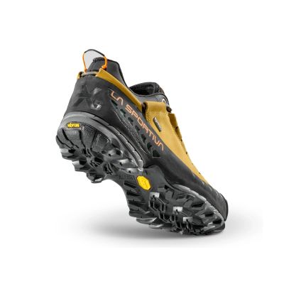 6. La Sportiva TX5 Low GTX Zustiegsschuhe – Tiger/Savana